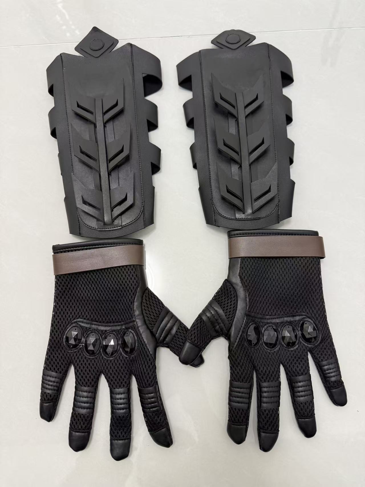 Adult Bruce Cosplay Costume Gl - Men'S Fashion Gloves 评论和价格