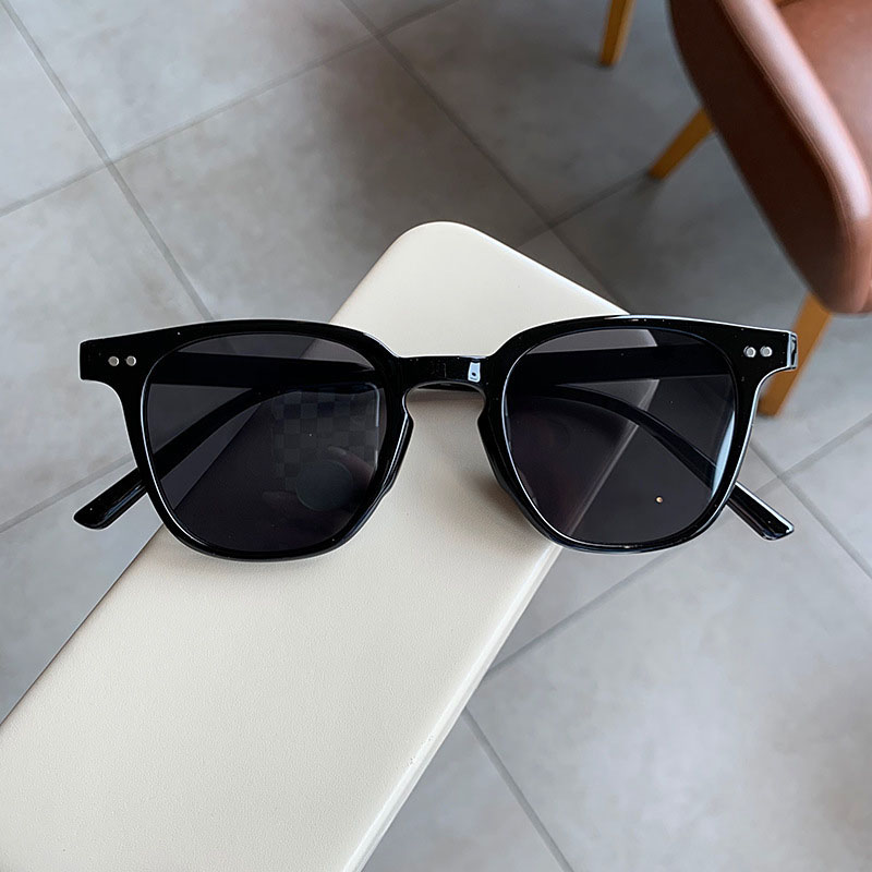 New Vintage Luxury Sunglasses  - Men'S Fashion Round Glasses 评论和价格