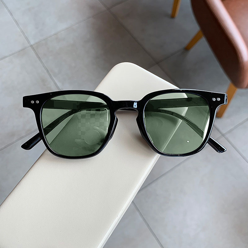 New Vintage Luxury Sunglasses  - Men'S Fashion Round Glasses 评论和价格